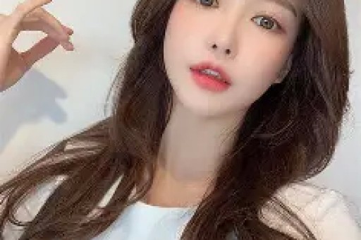 一天3个瓜！女星被大佬操控、顶流恋情曝光杨颖被牵连 个个大瓜