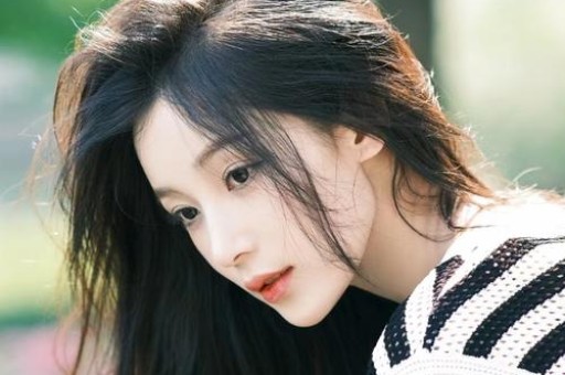 热搜压不住!知名女星曝陈小春猛料 好男人人设崩塌 采儿被打脸 热搜压不住!知名女星曝陈小春猛料 好男人人设崩塌 采儿被打脸